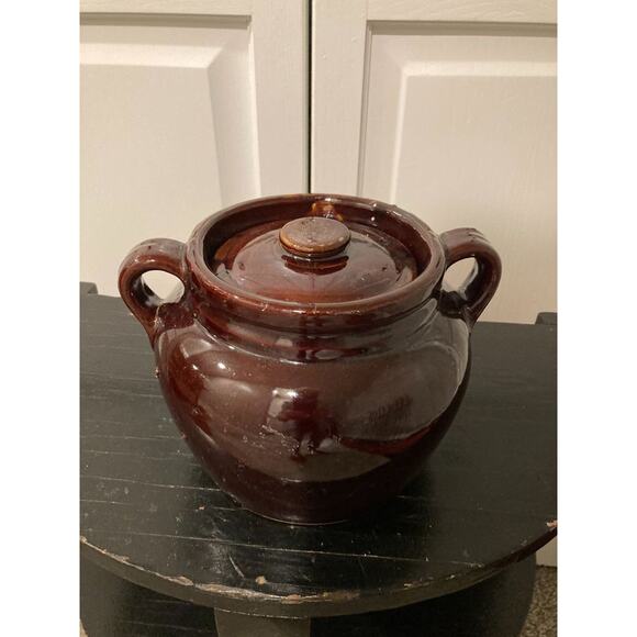 Antique Bean Pot with Lid USA Excellent Condition - Picture 2 of 7
